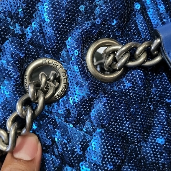 NWT - Kurt Geiger Kensington Bag in blue - Picture 12 of 13